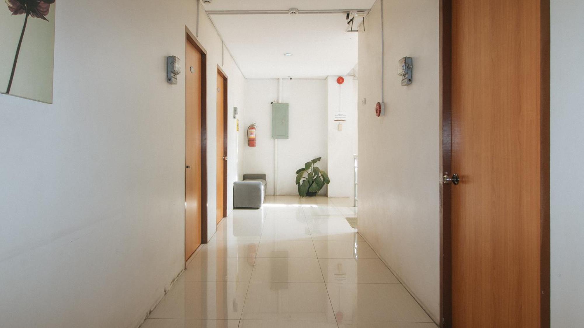 Reddoorz At Goldentown Hotel Davao City Exterior photo